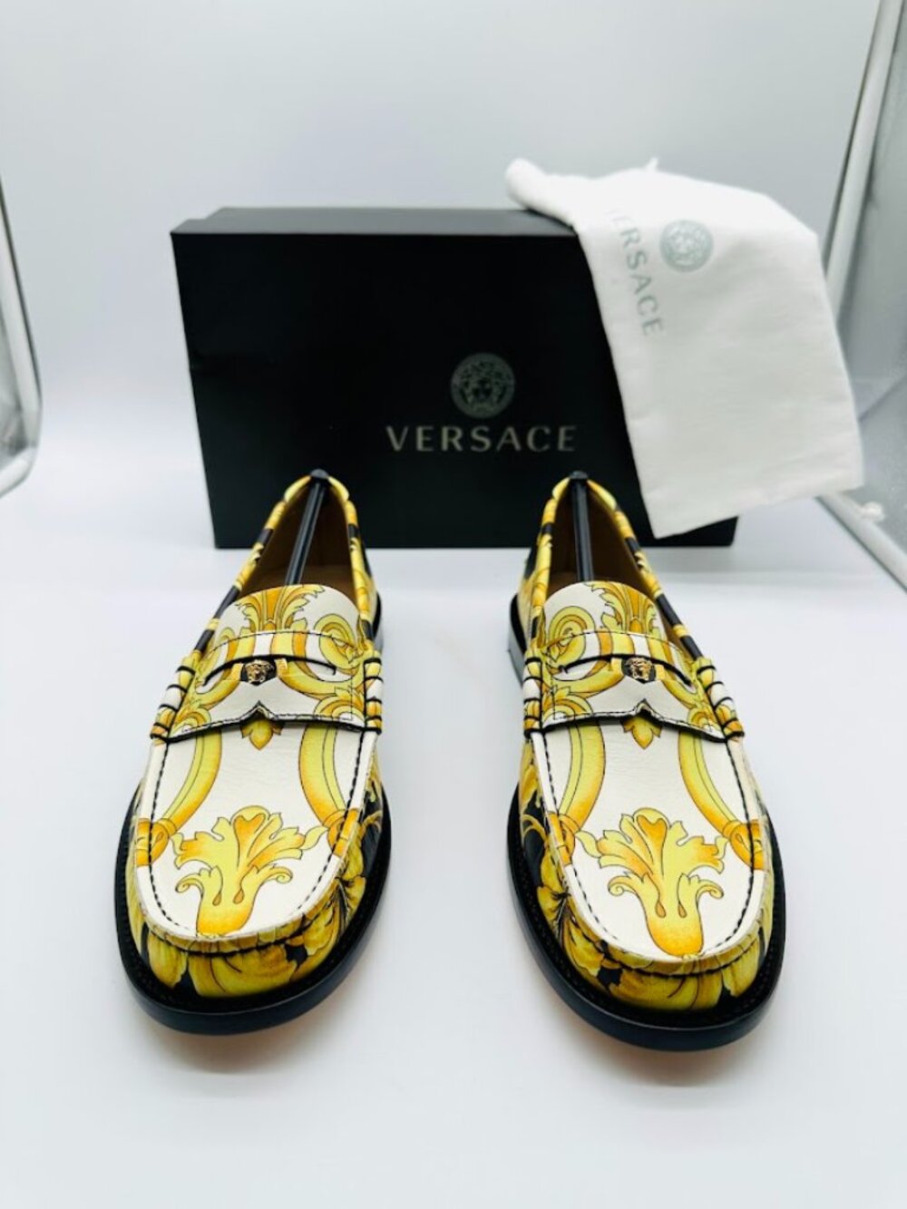 Versace Barocco Moccasin Vitello Loafers‎ Gold Black White EU 39 US 6 Italy
